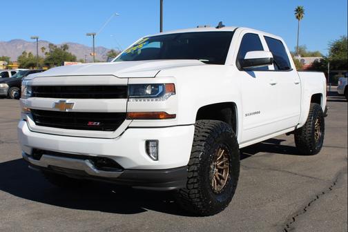 2017 Chevrolet Silverado 1500 2LT