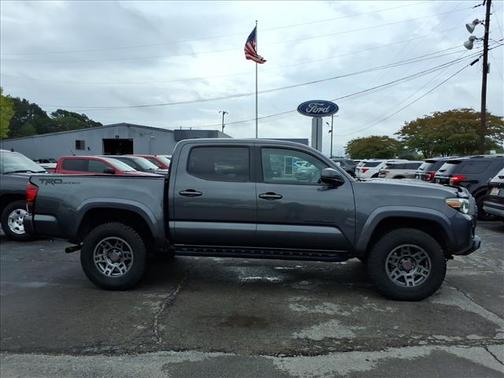 2018 Toyota Tacoma SR5