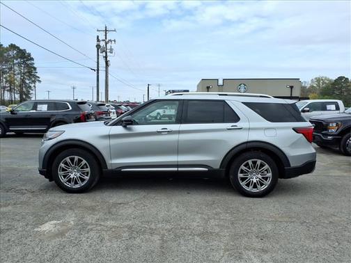 Silver Metallic 2025 Ford Explorer Platinum