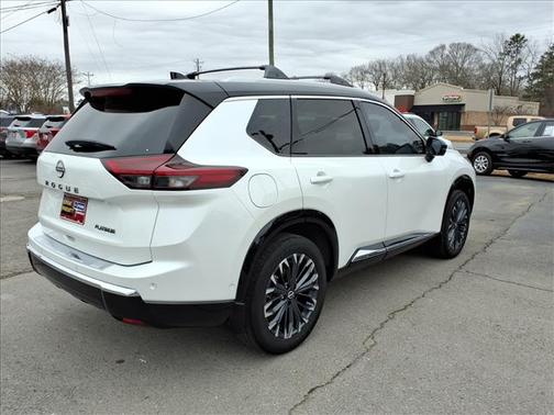 2025 Nissan Rogue Platinum