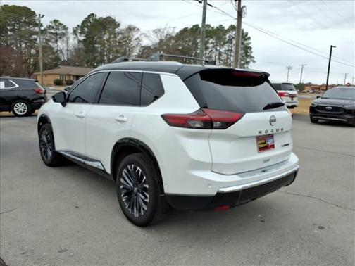 2025 Nissan Rogue Platinum