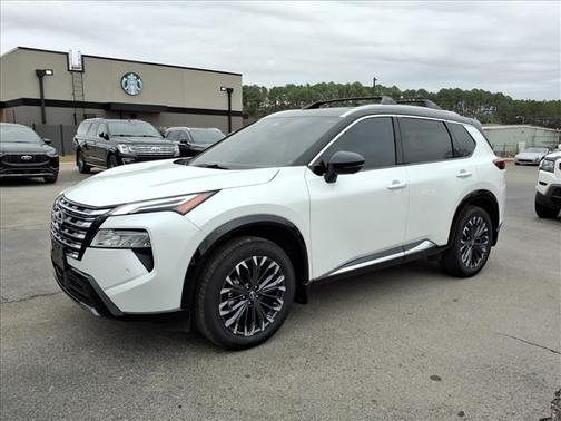 2025 Nissan Rogue Platinum