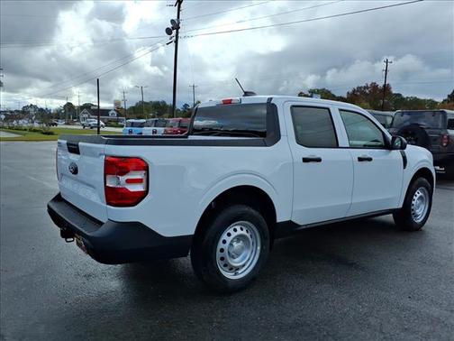 2025 Ford Maverick XL