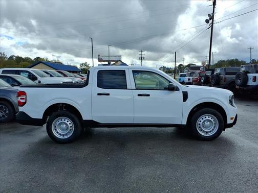 2025 Ford Maverick XL