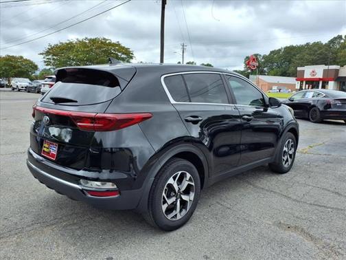 2022 Kia Sportage LX