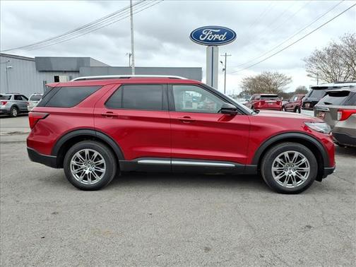 2025 Ford Explorer Platinum