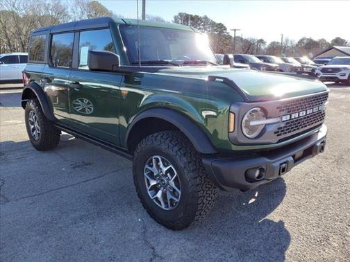 2023 Ford Bronco Badlands