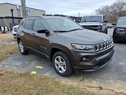 2024 Jeep Compass Latitude
