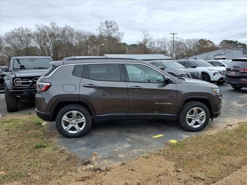 2024 Jeep Compass Latitude