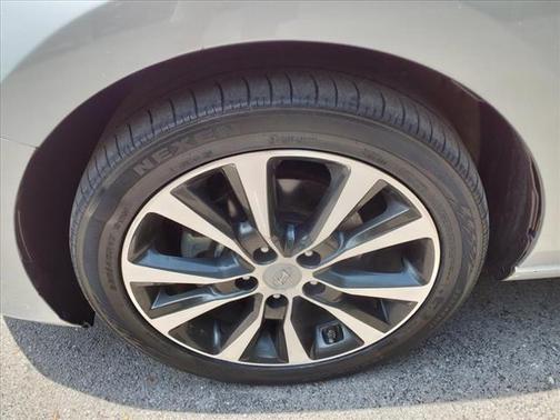 2019 Hyundai Elantra GT Base