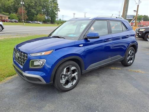 2024 Hyundai VENUE SEL