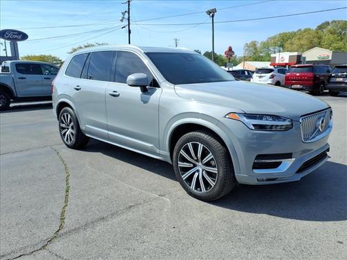 2025 Volvo XC90 B5 Core