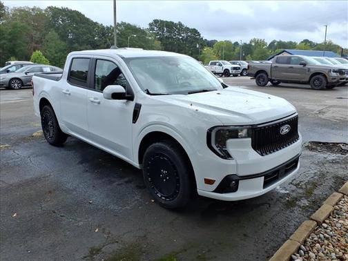 2025 Ford Maverick Lobo Standard