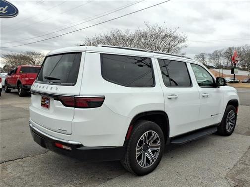 2024 Jeep Wagoneer Series II 4x2