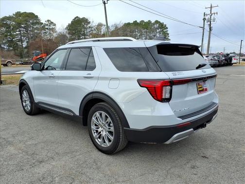 2025 Ford Explorer Platinum