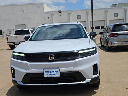 Frostline White Pearl 2026 Honda Prologue Touring