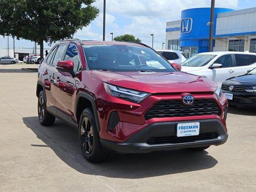 Ruby Flare Pearl 2022 Toyota RAV4 Hybrid XLE
