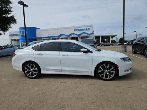 Bright White Clearcoat 2015 Chrysler 200 C