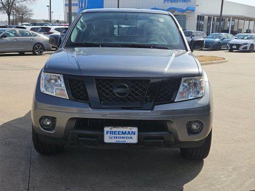 2020 Nissan Frontier SV