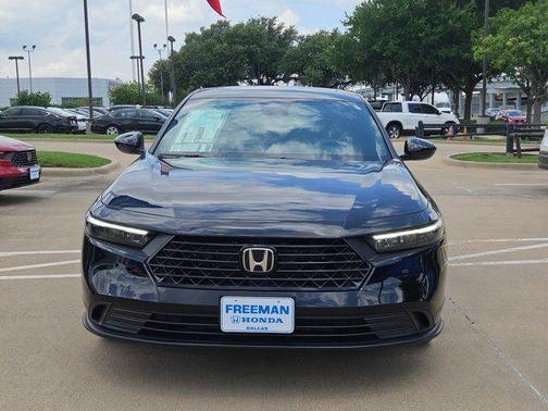 Crystal Black Pearl 2026 Honda Accord Hybrid Sport