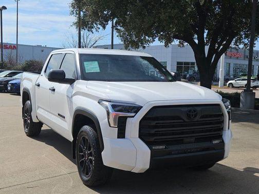 Wind Chill Pearl 2025 Toyota Tundra SR5