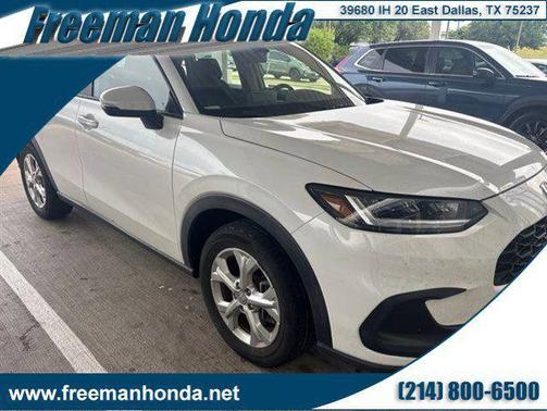 Platinum White Pearl 2024 Honda HR-V LX