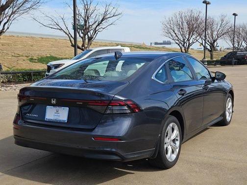 2024 Honda Accord LX 1.5T