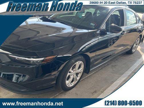 Crystal Black Pearl 2025 Honda Accord LX 1.5T