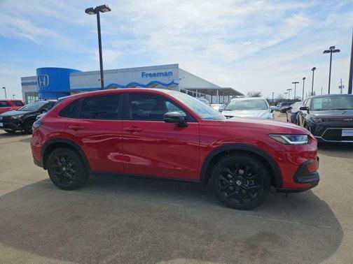 2025 Honda HR-V 2WD Sport