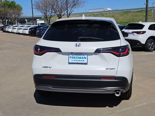 2026 Honda HR-V AWD Sport