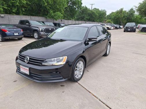 Black 2015 Volkswagen Jetta Auto SE w/Connectivity