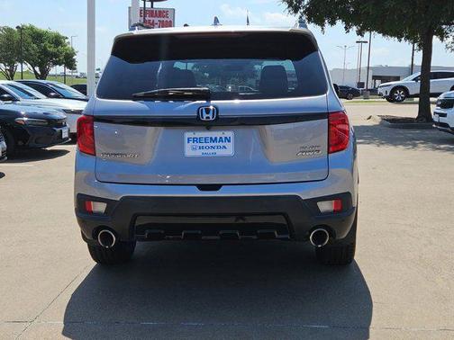 Lunar Silver Metallic 2023 Honda Passport AWD Elite
