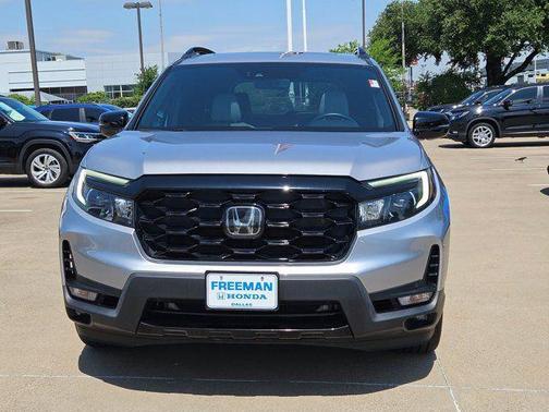 Lunar Silver Metallic 2023 Honda Passport AWD Elite