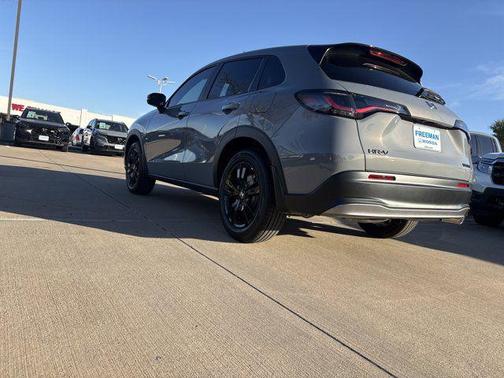 2026 Honda HR-V 2WD Sport