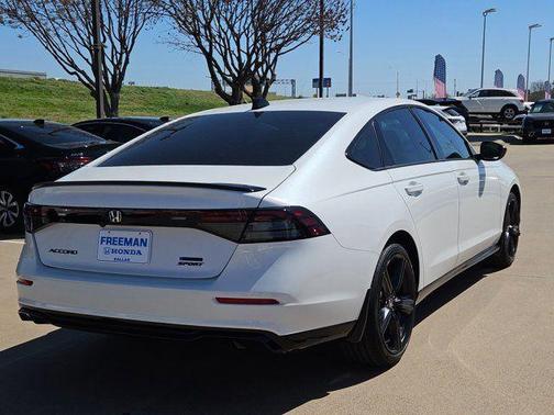 Platinum White Pearl 2026 Honda Accord Hybrid Sport-L