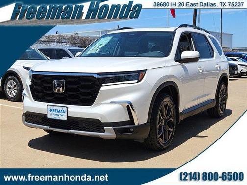 2025 Honda Pilot Touring 8-Passenger