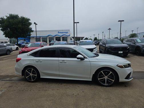 Platinum White Pearl 2024 Honda Civic Touring