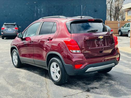 Burgundy 2017 Chevrolet Trax LT