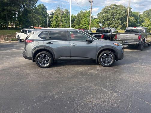 Gun Metallic 2025 Nissan Rogue SV