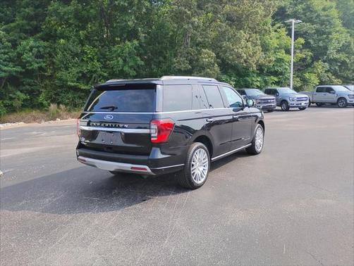 2024 Ford Expedition Platinum