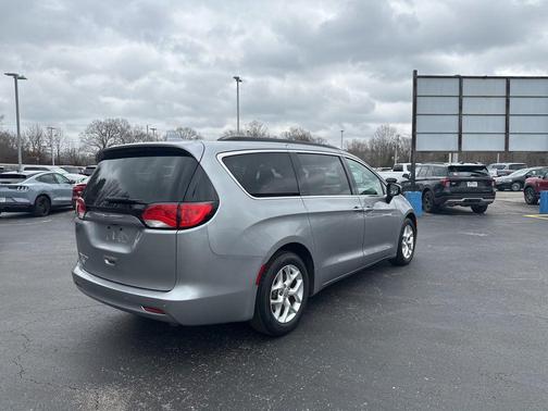 2018 Chrysler Pacifica Touring
