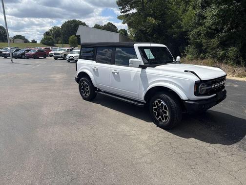 2022 Ford Bronco Outer Banks