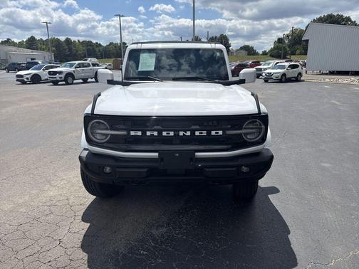 2022 Ford Bronco Outer Banks
