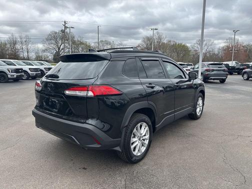 2023 Toyota Corolla Cross LE