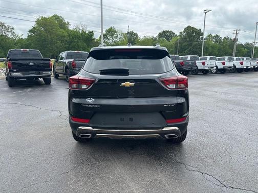 Mosaic Black Metallic 2021 Chevrolet Trailblazer ACTIV