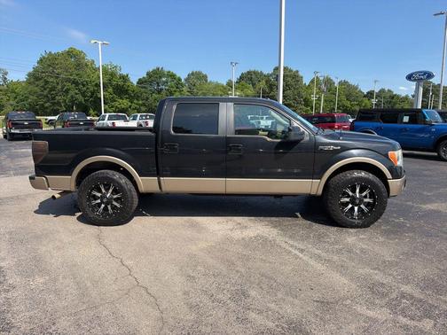 Black 2011 Ford F-150 Lariat