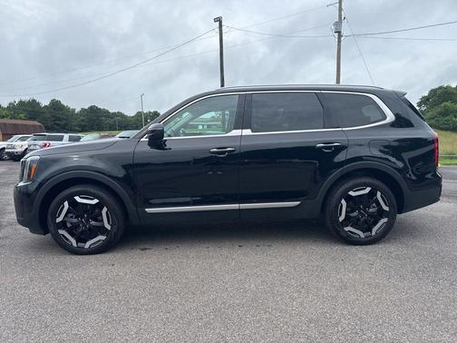 Ebony Black 2025 Kia Telluride S