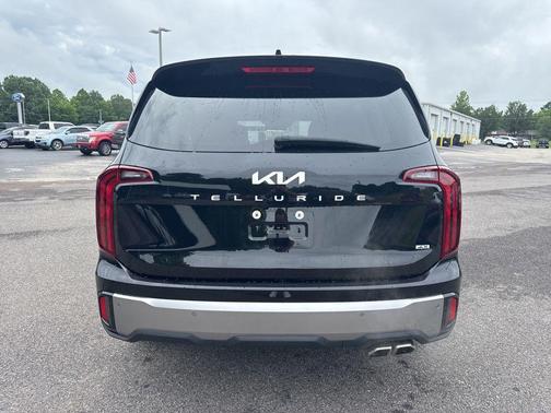 Ebony Black 2025 Kia Telluride S