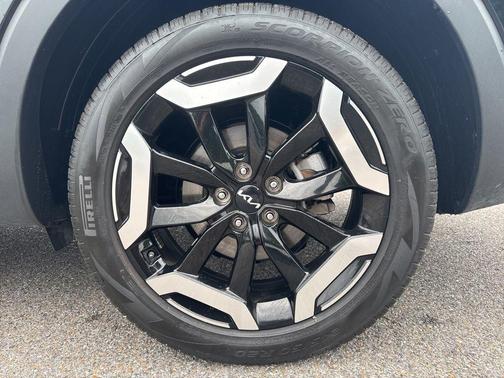 Ebony Black 2025 Kia Telluride S