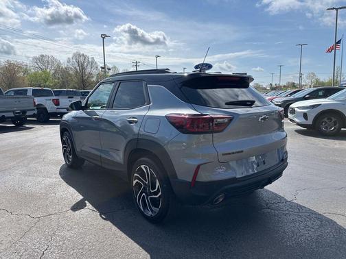 Sterling Gray Metallic 2025 Chevrolet Trailblazer RS